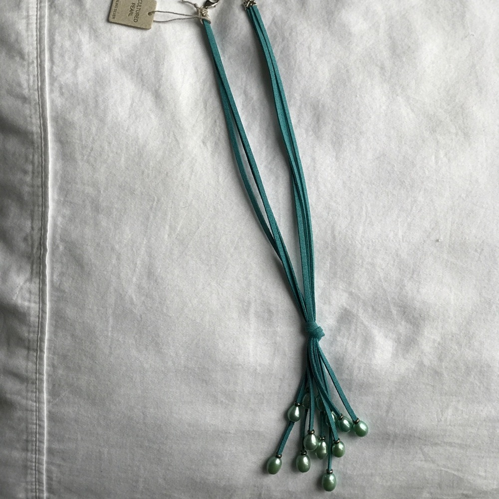 Teal pearl necklace
